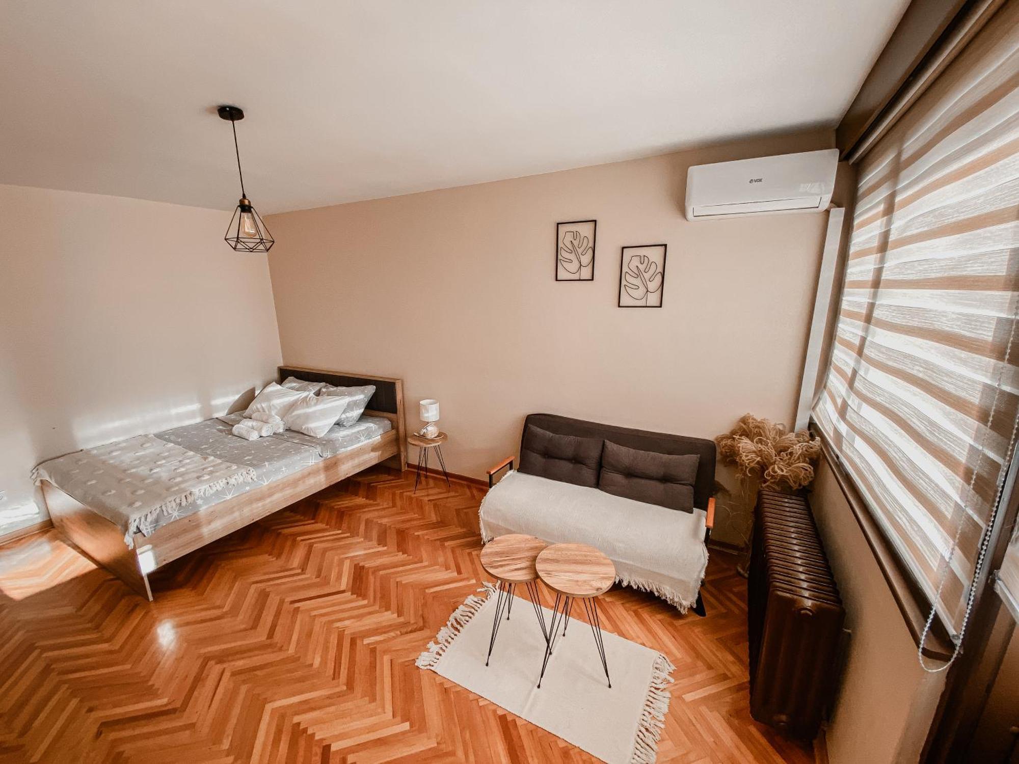 Manila Apartment